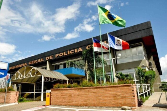 Golpe Online: Pai e Filho Detidos e Itens são Recuperados