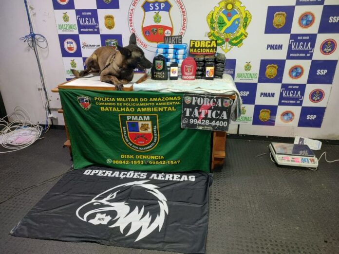Cão Farejador Detecta R$ 2 Milhões em Cocaína no Amazonas