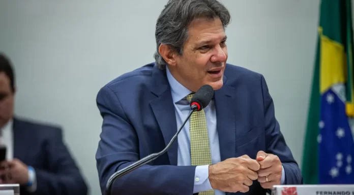 Haddad busca apoio contra PEC do Quinquênio