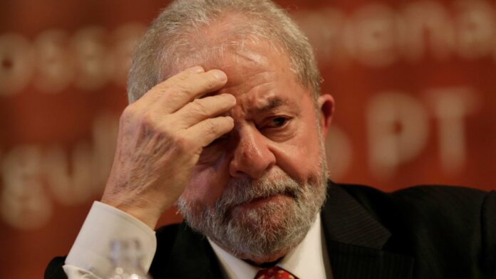 TCU bloqueia recursos Lula