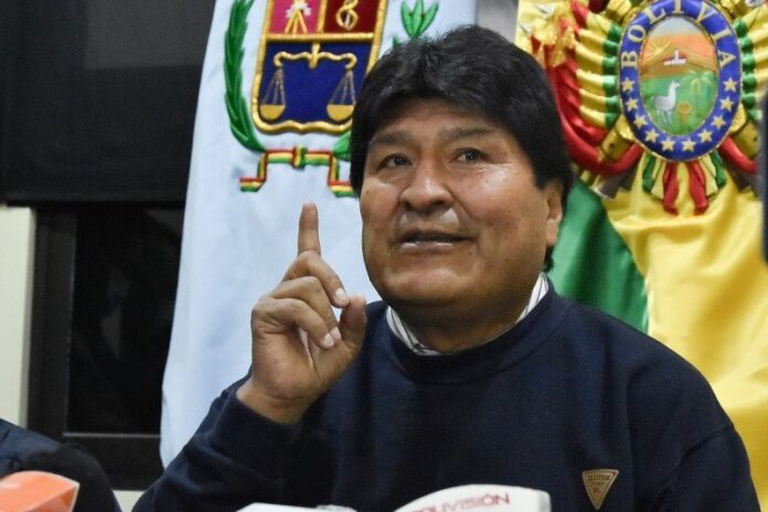 Ex-presidente Evo Morales foragido