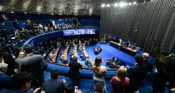 Orçamento 2025: R$ 15 Bi de Superávit Aprovados