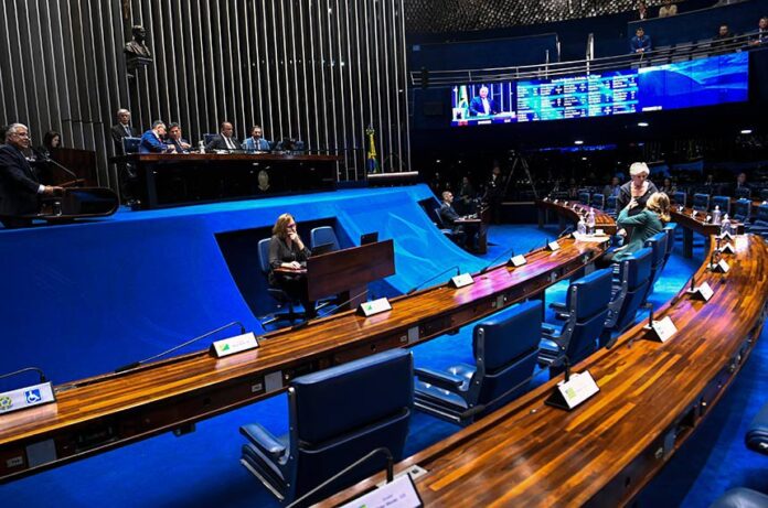 Senado Aprova Tornozeleira contra Agressores