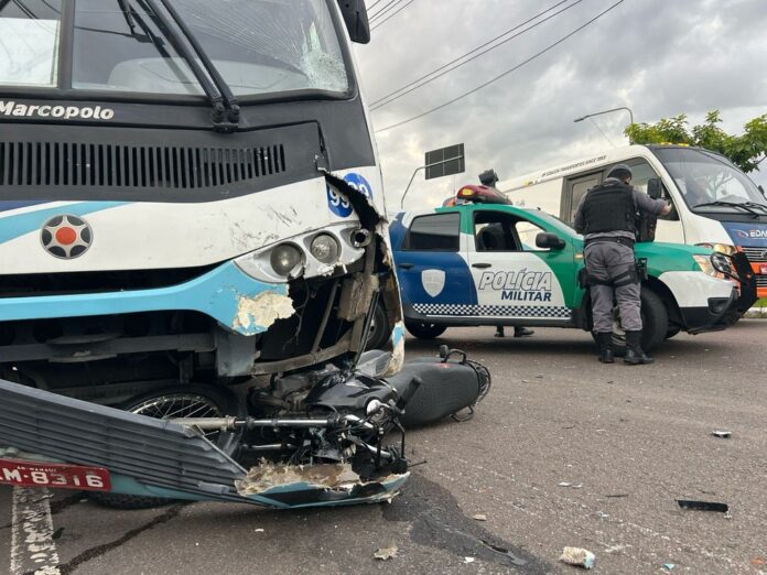 Motociclista Morre em Acidente em Manaus