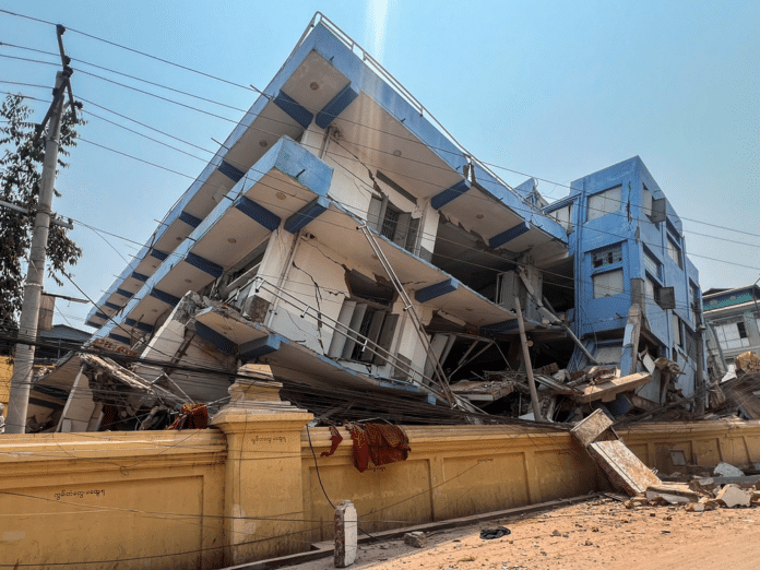 Terremoto em Mianmar: Mortes ultrapassam 3.500