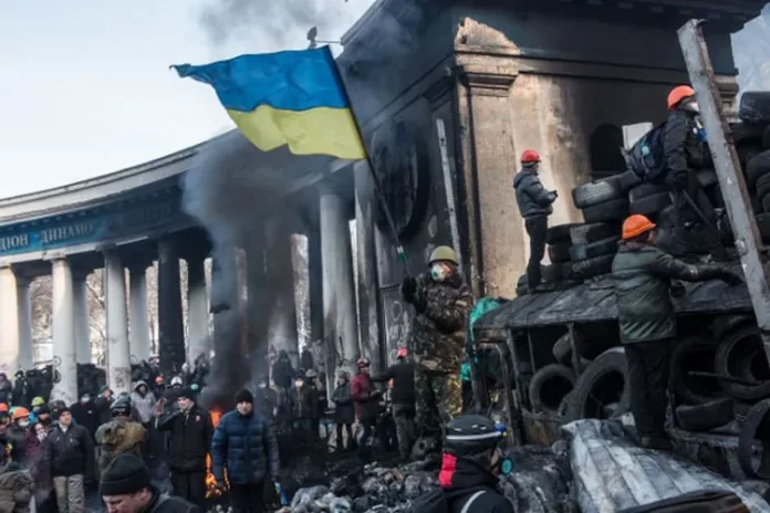 Rússia e Ucrânia negociam paz após novos ataques