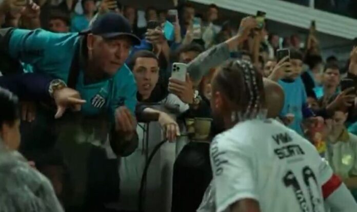 Torcida do Santos critica Neymar após discussão