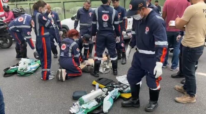 Tenente da FAB morre atropelado por carreta em Manaus