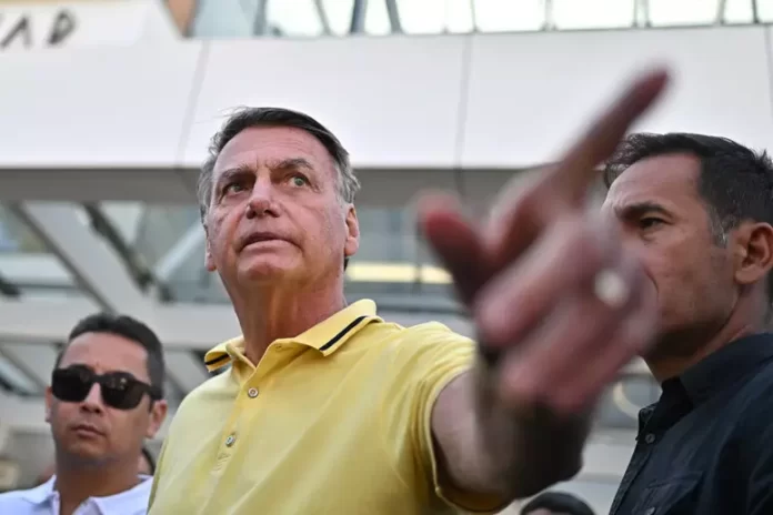 STF pressiona Bolsonaro sobre plano de fuga à Argentina