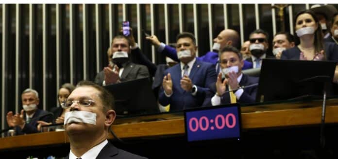 Sessões do Congresso canceladas