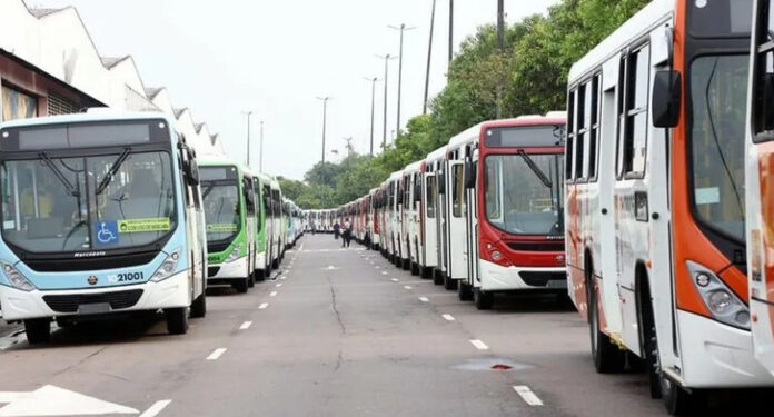 Greve de ônibus em Manaus