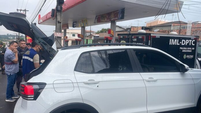 Pai morto com filho presente em Manaus