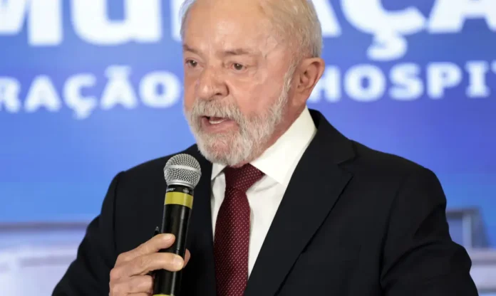 Ministro da Defesa irá à Venezuela após pedido de Lula