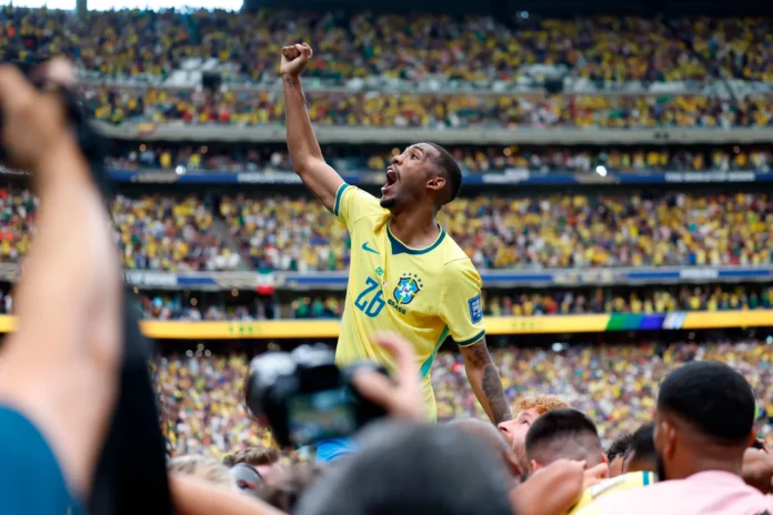 Brasil vence o Japão e avança às oitavas do Mundial