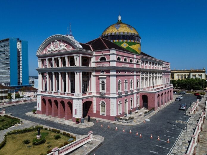 Teatro Amazonas Copa do Mundo terá horário especial durante transmissão do jogo do Brasil em Manaus
