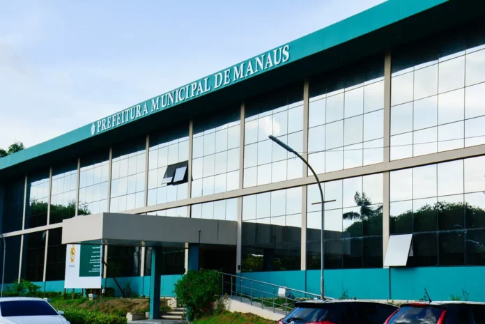 Fachada da Prefeitura de Manaus, responsável pela abertura do concurso para Procurador do Município com vagas na Procuradoria-Geral do Município.