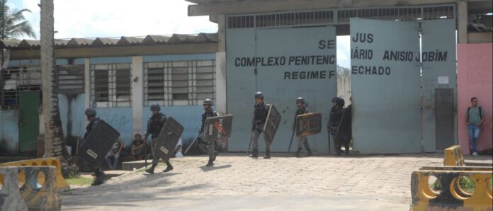 Tentativa de fuga no Compaj foi impedida por forças de segurança em Manaus.