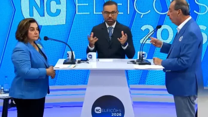 Omar Aziz e Professora Maria do Carmo participaram de debate promovido pela TV Norte Amazonas nesta terça-feira (13). (Imagem: reprodução/NC News)